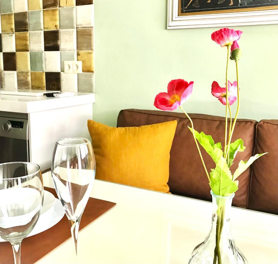 Apartamento Las Flores รอนดา ภายนอก รูปภาพ