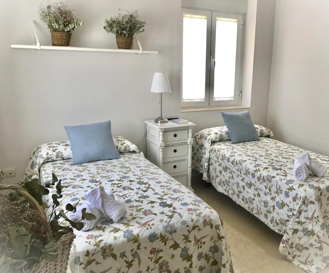 Apartamento Las Flores รอนดา ภายนอก รูปภาพ